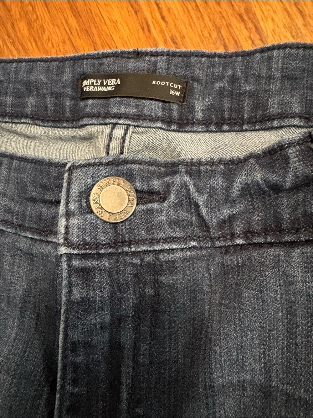 Simply Vera Vera Wang Women's Blue Medium Wash Bootcut Jeans Stretch 16W - Picture 12 of 12